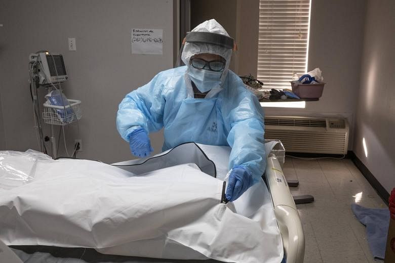 Lebih dari 2.400 kematian Covid AS dalam 24 jam, tertinggi enam bulan: Johns Hopkins