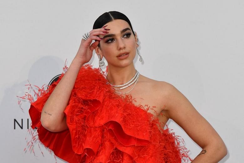 Pilihan musik: Akhir pekan ini, dengarkan siaran langsung Dua Lipa